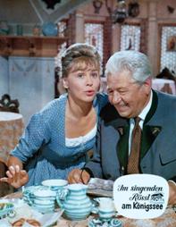 https://www.rarefilmsandmore.com/Media/Thumbs/0003/0003433-im-singenden-rossl-am-konigssee-1963-with-or-without-switchable-english-subtitles-.jpg
