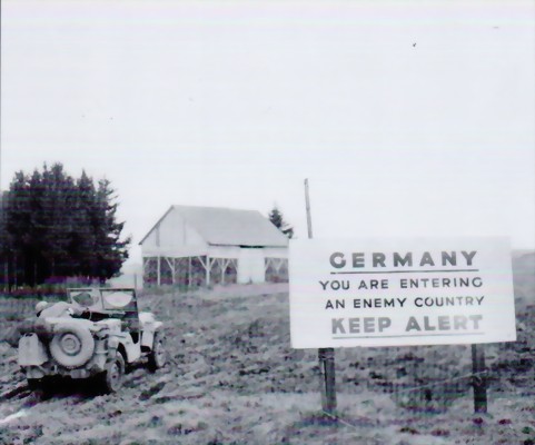 kriegsendeanrhein4-large.jpg