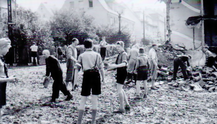 kriegskinderinmitteldeutschland1-large.jpg